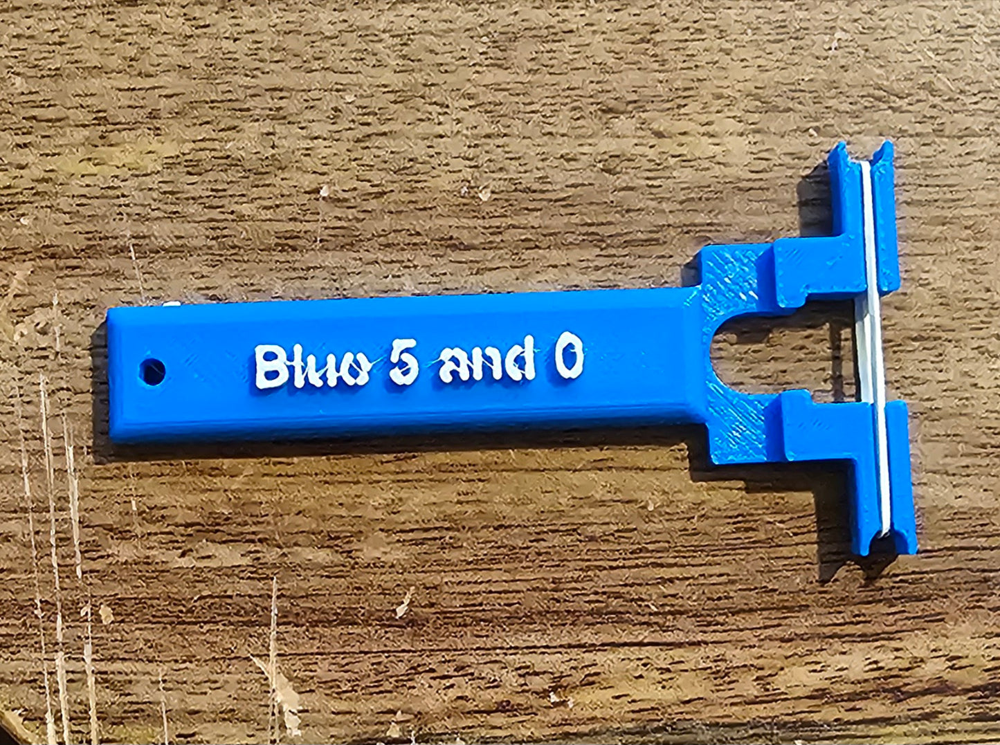 Castle Queen Marking Tool 🐝