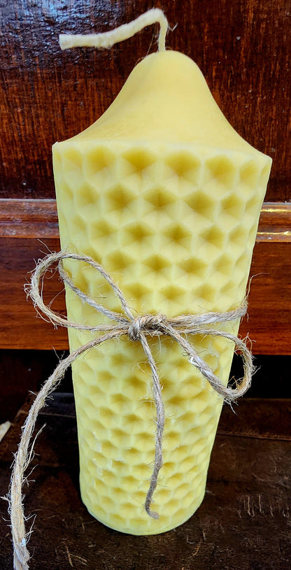 Beeswax Candle 🐝