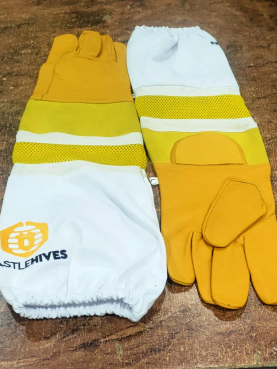 Cowhide Beekeeping Gloves - Castle Hives
